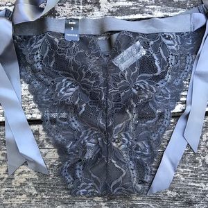 Torrid Lace Bikini w/Ribbon Ties, Size 3, Gray
